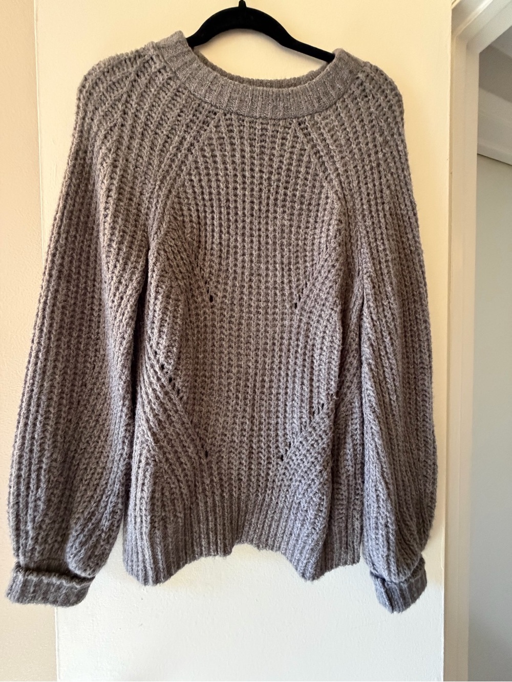 Express Cozy Chunky Knit Sweater - Gray - Small